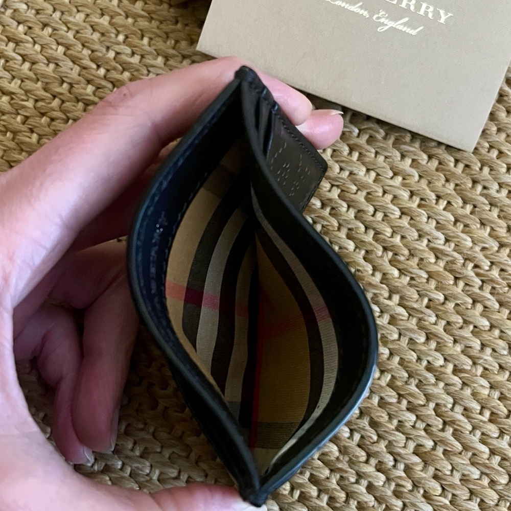 Authentic Burberry Men’s Black Perforated Leather Sandon Card Holder - Picture 9 of 11